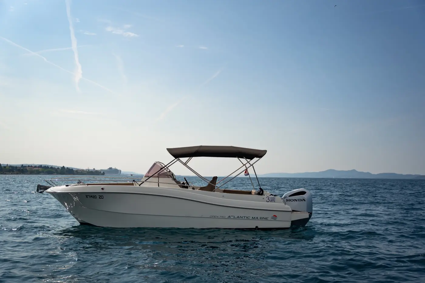 Atlantic Marine 750, photo 2
