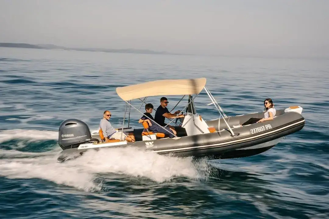 Tiger Marine 650, photo 1