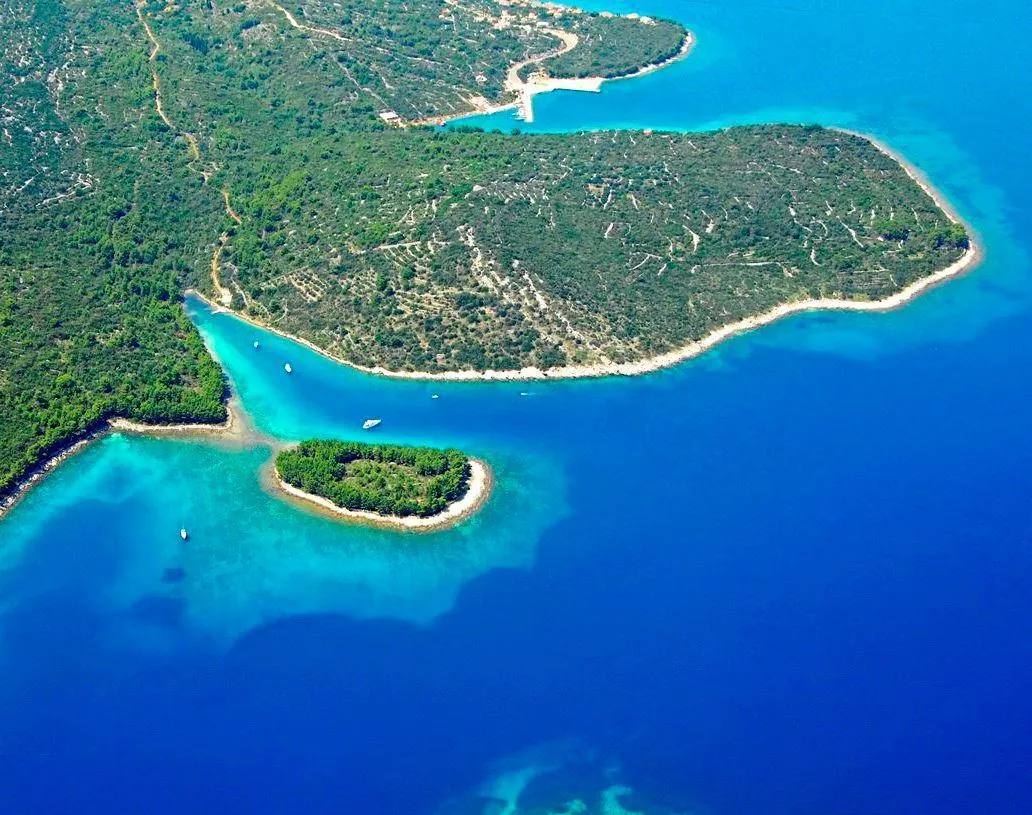 Veli Iž, photo 2